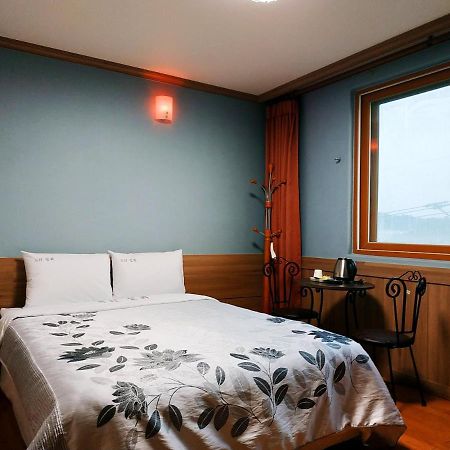 Sulhwa Motel&Pension Namae-ri Bagian luar foto